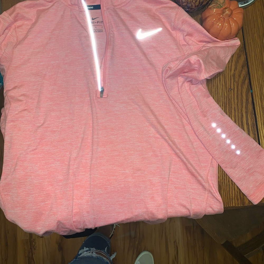 Nike pullover - Picture 3 of 4